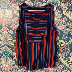 🌟 NWOT Tommy Hilfiger Stripes Top